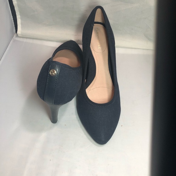 Taryn Rose Tamara Navy blue pump 9 - Picture 6 of 10
